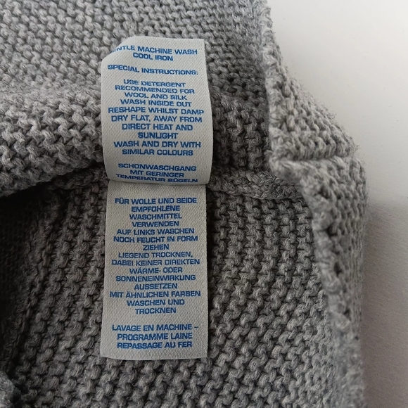 Boden Ladies crewneck knit long sleeve sweater - Picture 8 of 9